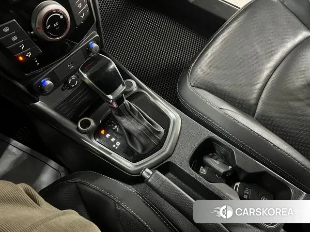 Ssangyong Tivoli Armor 2018 Белый из Кореи, фото 5