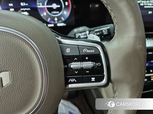 Kia Carnival 4th generation 2023 Черный из Кореи, фото 5