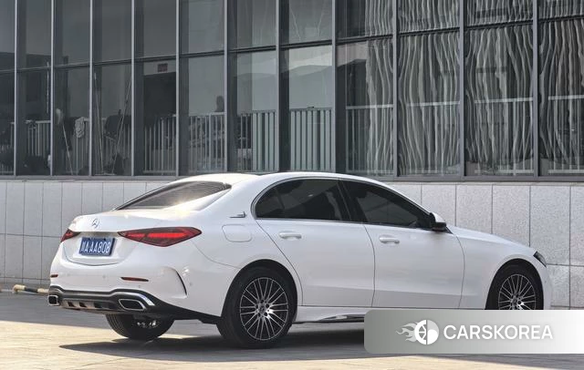 Mercedes-Benz Class C 2025 Белый из Китая, фото 5