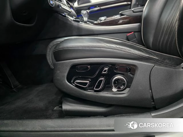 Genesis EQ900 2018 Серебряный из Кореи, фото 5