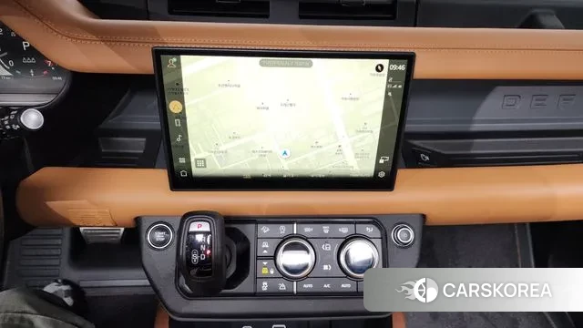 Land Rover Defender (L663) 2024 Черный из Кореи, фото 5