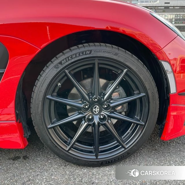 Toyota GR86 2024 Красный из Кореи, фото 5