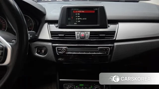 BMW 2 Series Active Tourer (F45) 2018 Белый из Кореи, фото 5