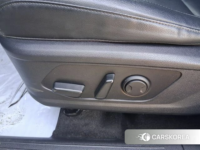 Kia Sportage 5th Generation 2021 Белый из Кореи, фото 5
