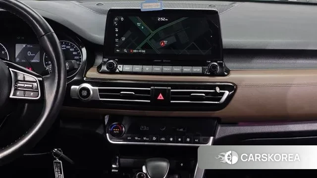 Kia Seltos 2021 Серый из Кореи, фото 5