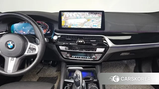 BMW 5 Series (G30) 2022 Белый из Кореи, фото 5