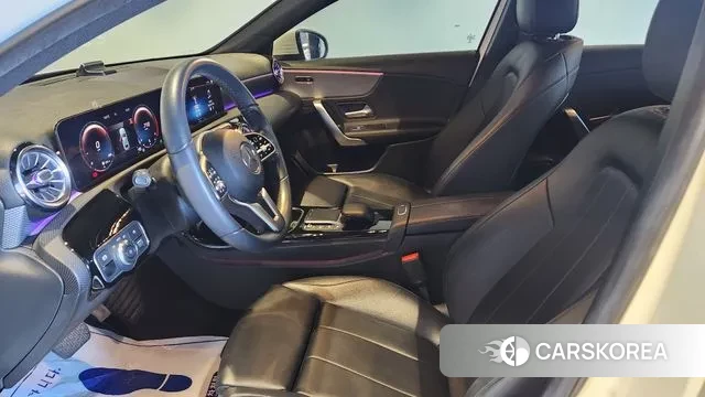 Mercedes-Benz A-Class W177 2021 Белый из Кореи, фото 5