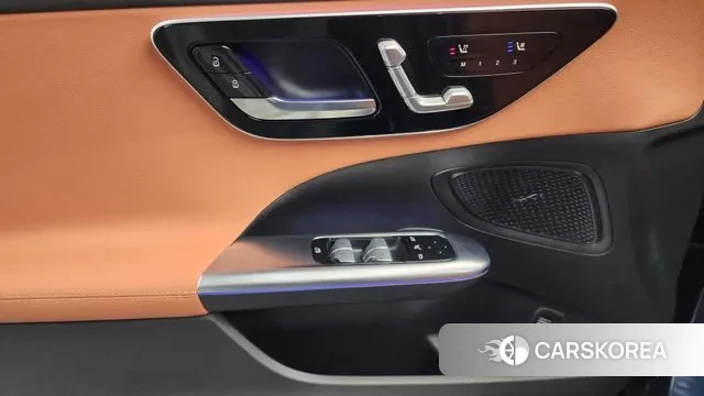 Mercedes-Benz C-Class W206 2025 Синий из Кореи, фото 5