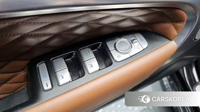 Genesis G70 2018 Черный из Кореи, фото 5