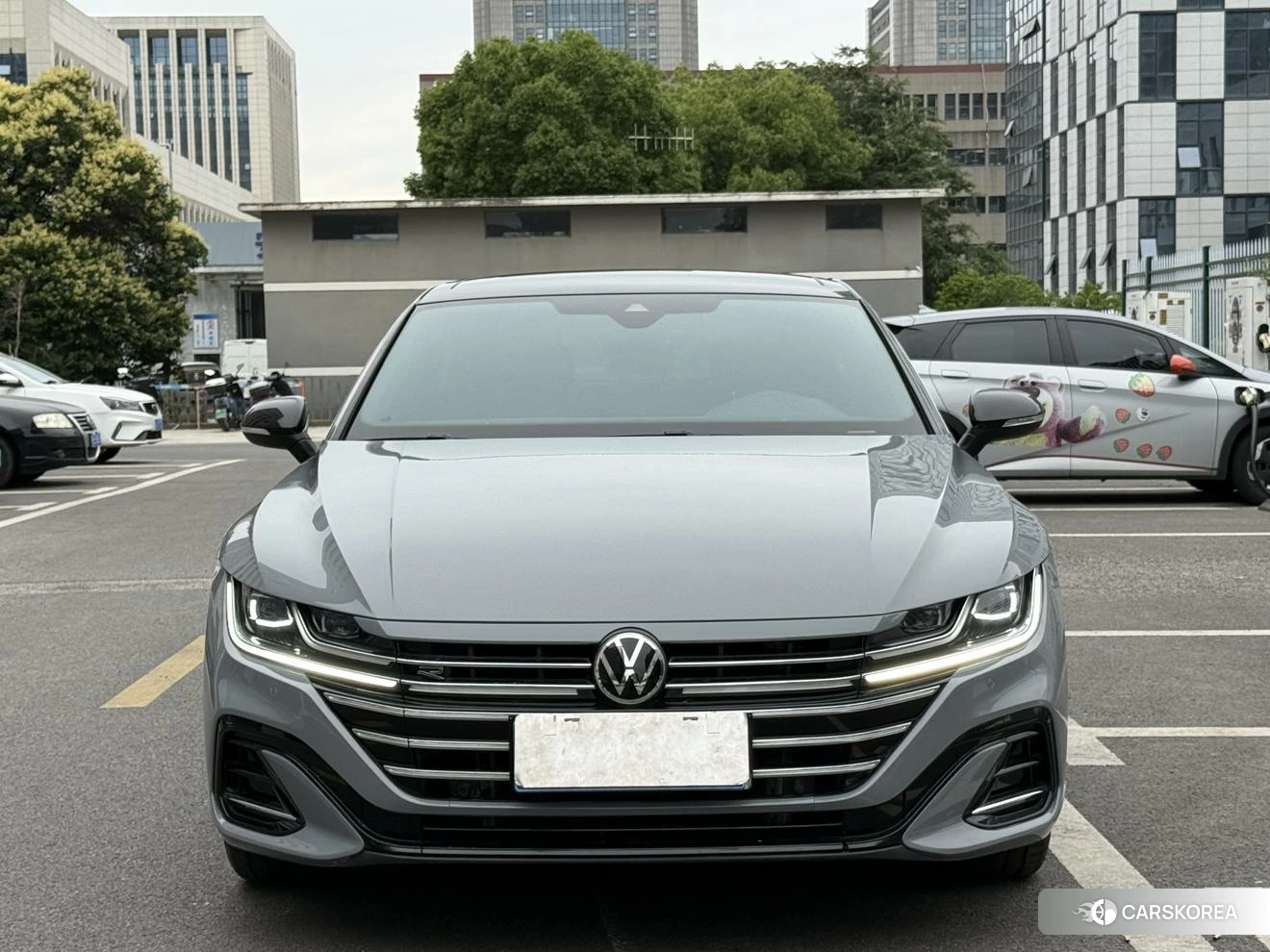 Volkswagen CC 2022 Темно-серый из Китая, фото 5
