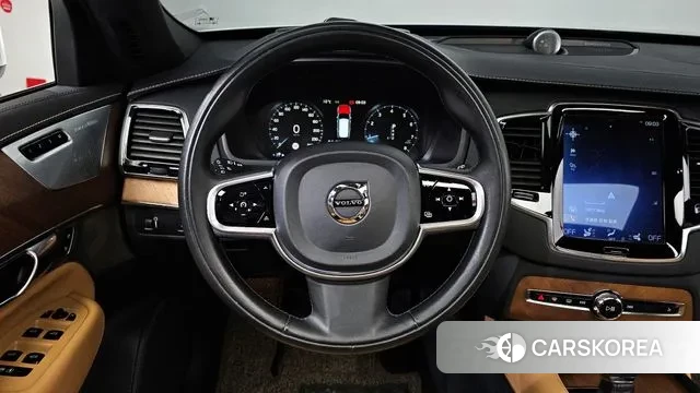Volvo XC90 second Generation 2018 Белый из Кореи, фото 5