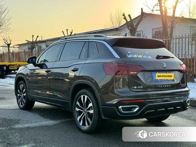 Volkswagen Tanyue 2022 Темно-серый из Китая, фото 5