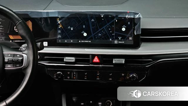 Kia The New K5 3rd generation 2024 Белый из Кореи, фото 5