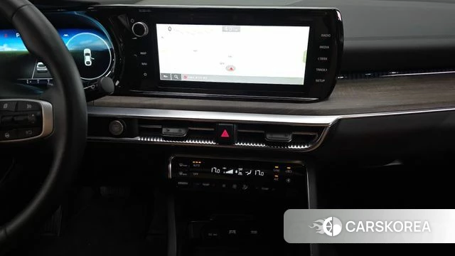Kia K5 3rd generation 2023 Серебристо-серый из Кореи, фото 5