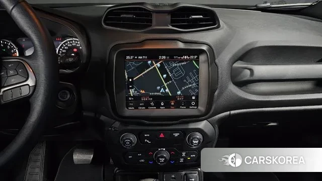 Jeep Renegade 2022 Белый из Кореи, фото 5