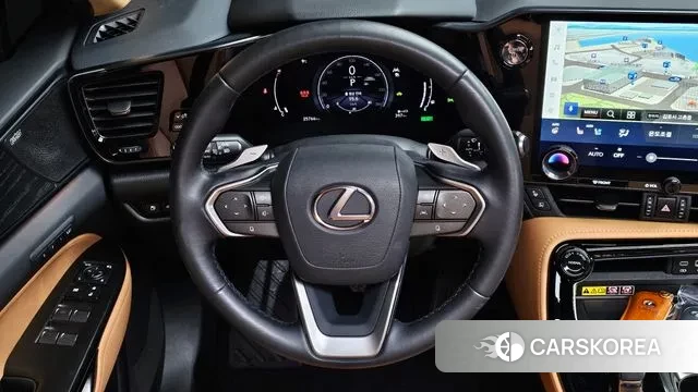 Lexus NX350h Second generation 2024 Черный из Кореи, фото 5