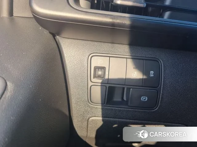 Hyundai Staria 2021 Желтый из Кореи, фото 5