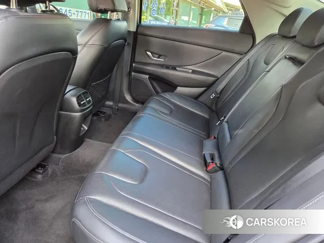 Hyundai The New Avante Hybrid (CN7) 2023 Серебристо-серый из Кореи, фото 5