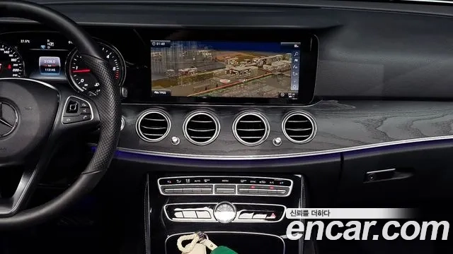 Mercedes-Benz E-Class W213 2018 Белый из Кореи, фото 5