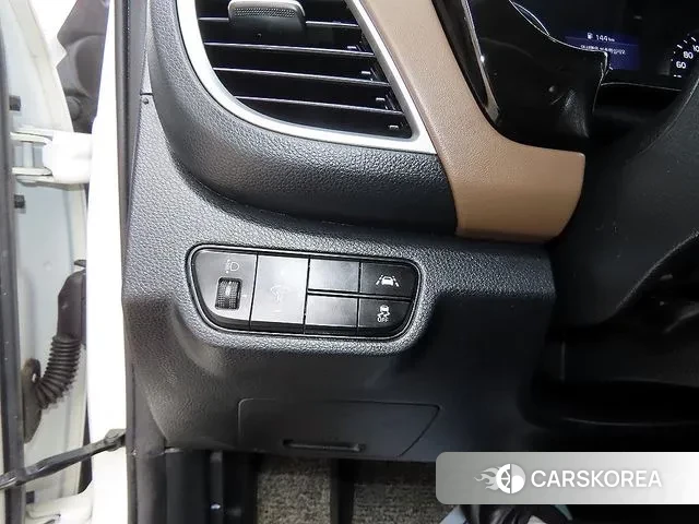 Kia Seltos 2021 Белый из Кореи, фото 5