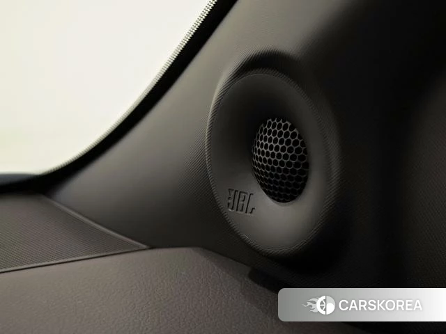 Toyota Saina 2022 Серебристо-серый из Китая, фото 5