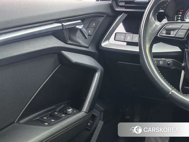 Audi A3 2023 Синий из Китая, фото 5
