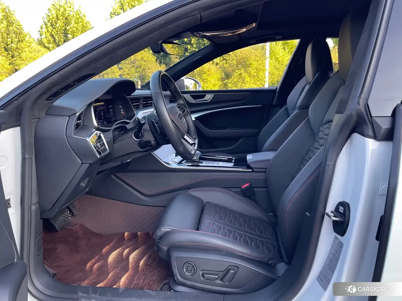 Audi A7 2020 Белый из Китая, фото 5
