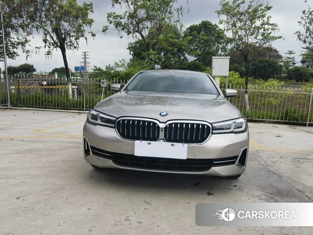BMW 5 series 2022 Шампань из Китая, фото 5