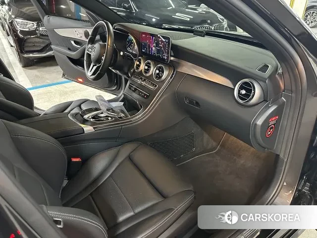 Mercedes-Benz C-Class W205 2021 Черный из Кореи, фото 5