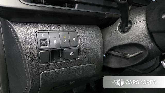 Hyundai Staria 2023 Серый из Кореи, фото 5