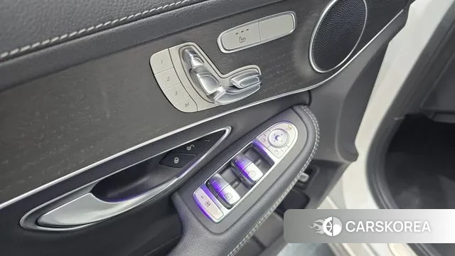 Mercedes-Benz C-Class W205 2019 Белый из Кореи, фото 5