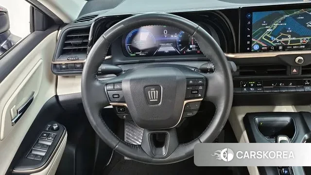 Toyota Crown Crossover 2023 Черный из Кореи, фото 5