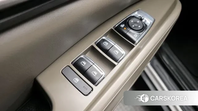 Kia The New Carnival 4th Generation 2024 Белый из Кореи, фото 5