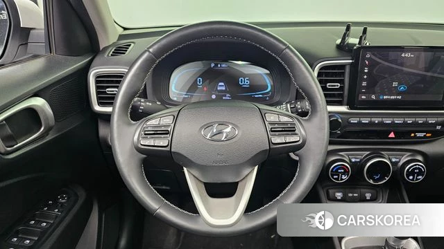 Hyundai Venue 2023 Белый из Кореи, фото 5