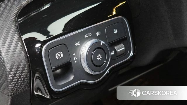 Mercedes-Benz A-Class W177 2020 Белый из Кореи, фото 5