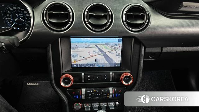 Ford Mustang 2021 Белый из Кореи, фото 5