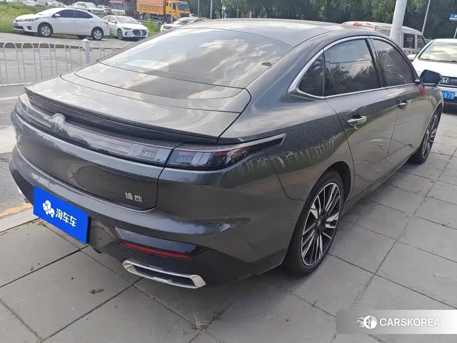 Chang'an Yidong 2026 Silver/gray из Китая, фото 5