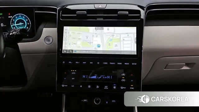 Hyundai Tucson (NX4) 2021 Серебряный из Кореи, фото 5