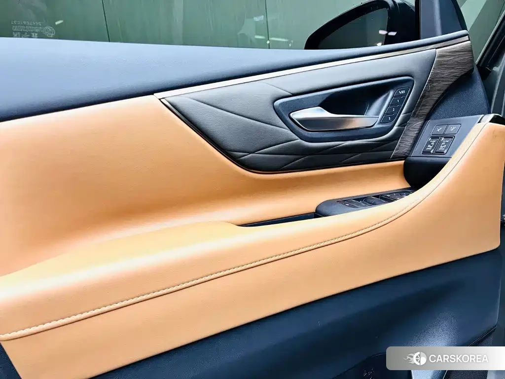 Toyota Vellfire 2025 Silver/gray из Китая, фото 5