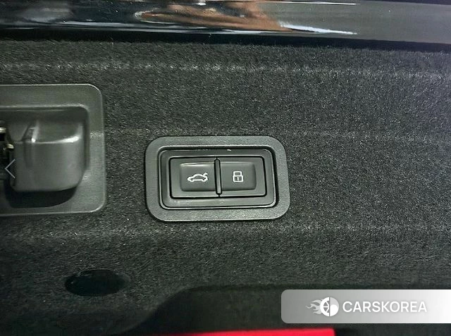 Audi A6 (C8) 2019 Черный из Кореи, фото 5