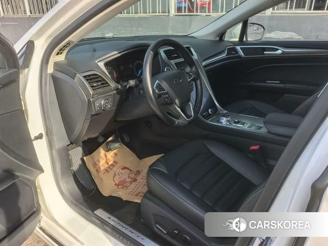 Ford Mondeo 2021 Белый из Китая, фото 5