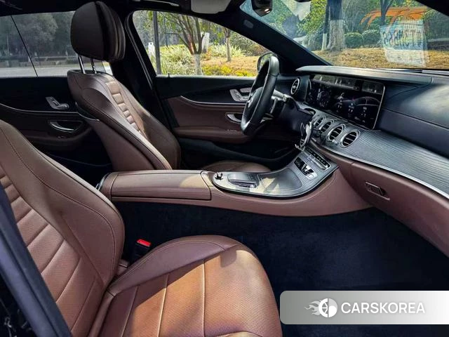 Mercedes-Benz E-class id 3896169 из Китая 5