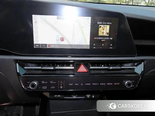 Kia Di Ol Nu Niro 2022 Темно-зеленый из Кореи, фото 5