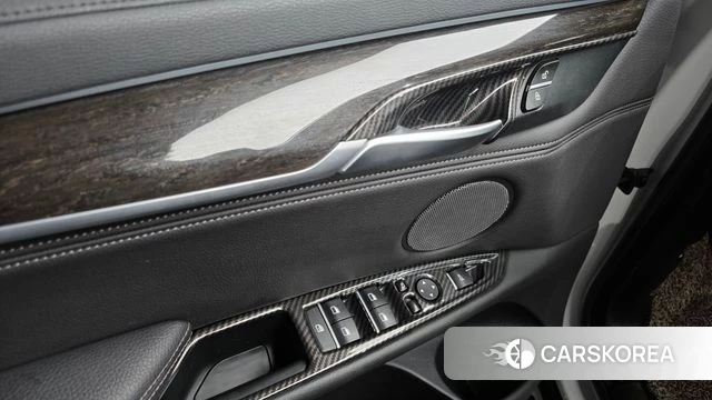 BMW X6 (F16) 2019 Белый из Кореи, фото 5