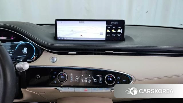 Genesis GV70 2021 Белый из Кореи, фото 5