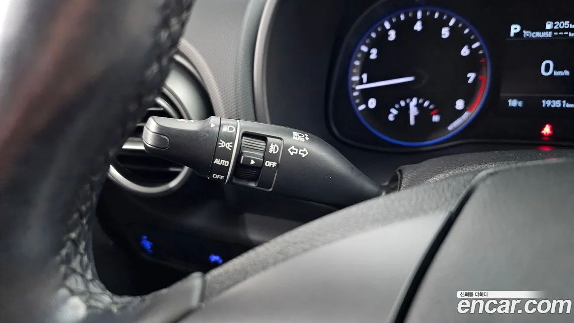 Hyundai Kona 2020 Красный из Кореи, фото 5