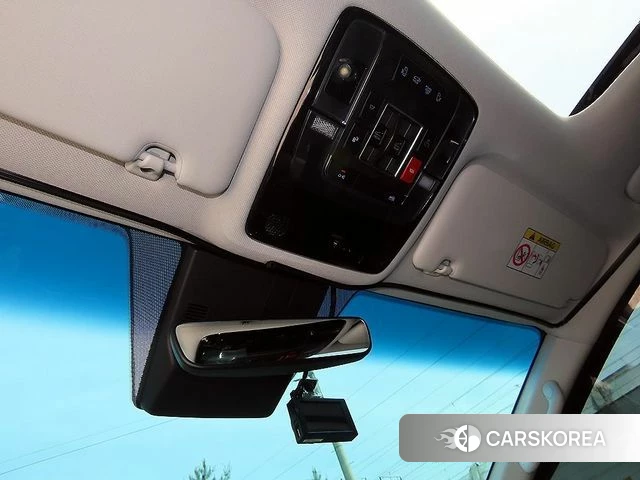 Hyundai Staria 2024 Черный из Кореи, фото 5