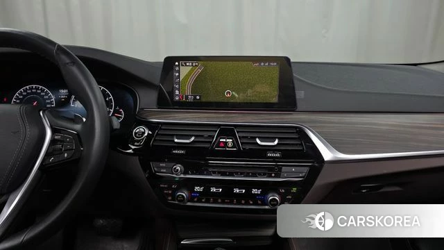 BMW 5 Series (G30) 2019 Серебряный из Кореи, фото 5