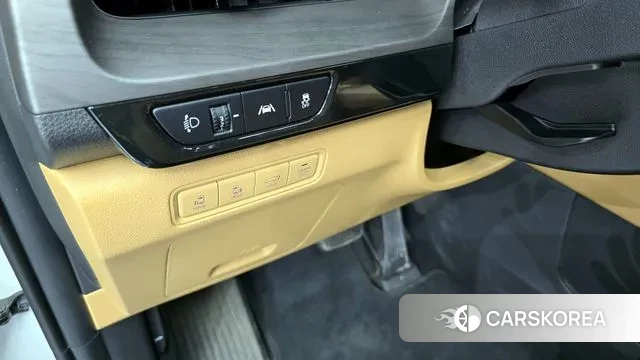 Kia Carnival 4th generation 2023 Белый из Кореи, фото 5