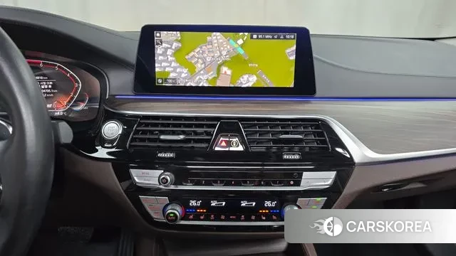 BMW 5 Series (G30) 2020 Синий из Кореи, фото 5